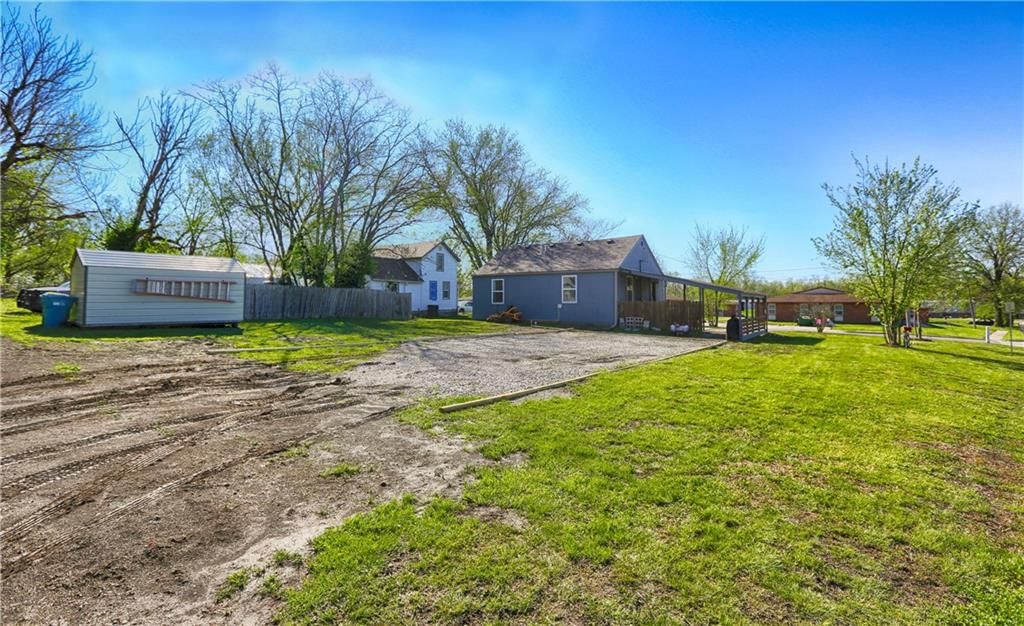 1144 Chestnut Street — photo 15