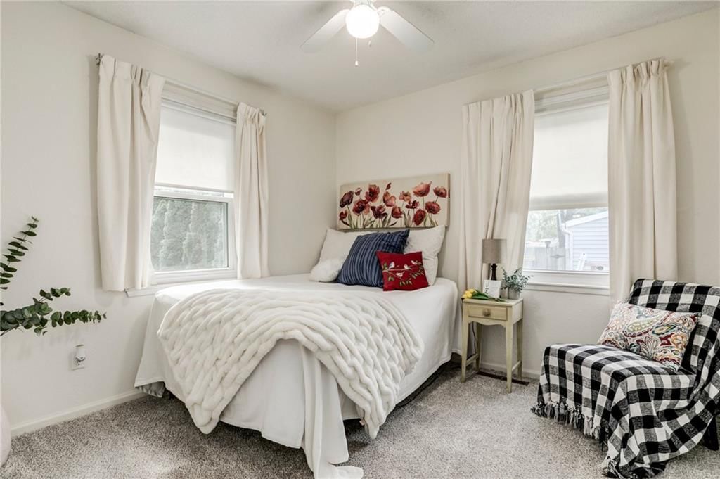 2709 S 48th Terrace — photo 17