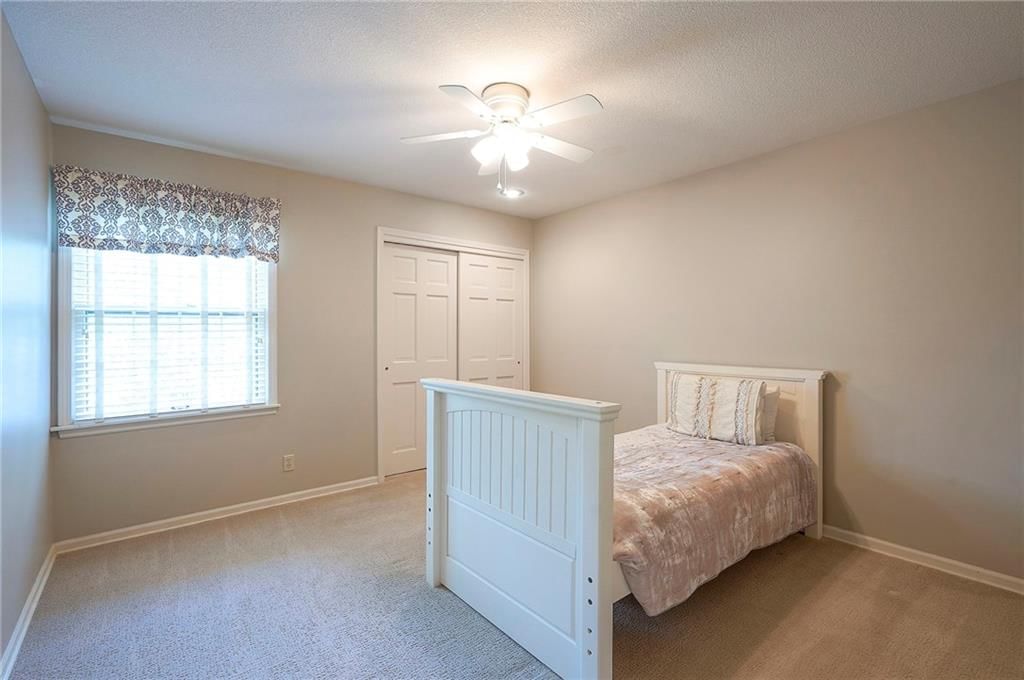 12316 Connell Drive — photo 24