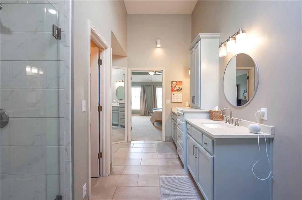 12316 Connell Drive — photo 32