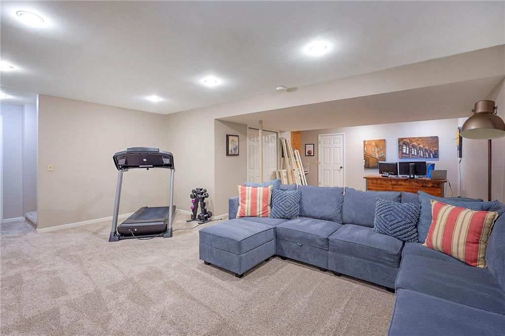 12316 Connell Drive — photo 36