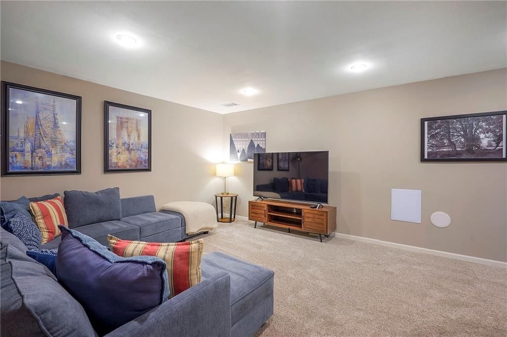 12316 Connell Drive — photo 37