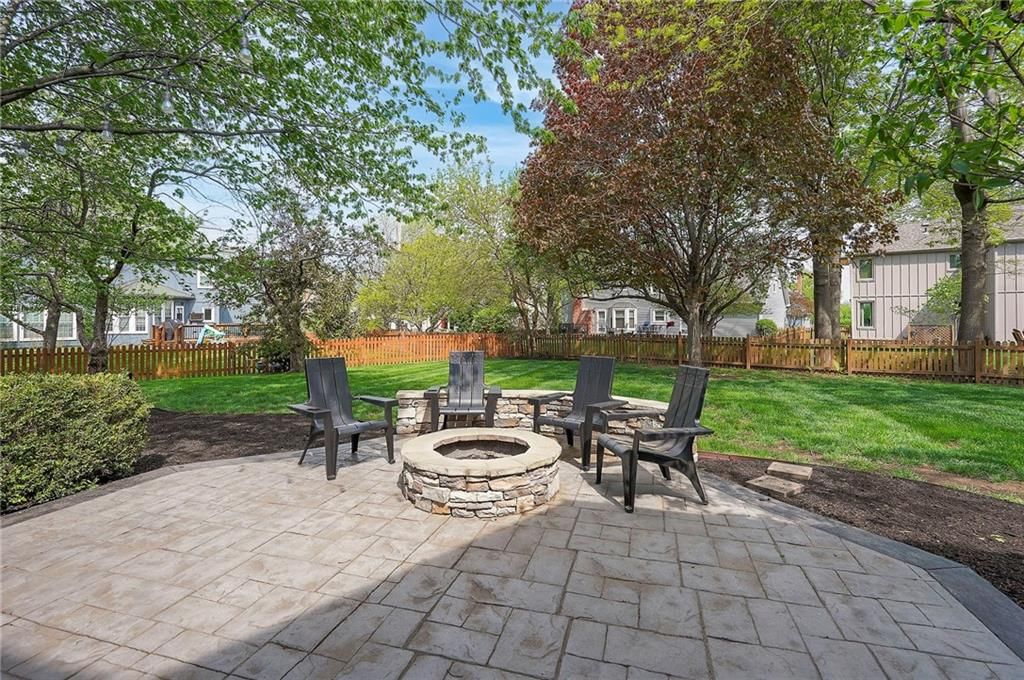 12316 Connell Drive — photo 41