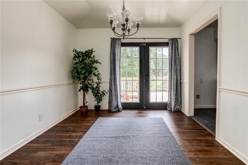 4521 Sutton Court — photo 11