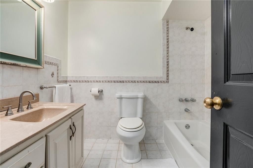 4521 Sutton Court — photo 19