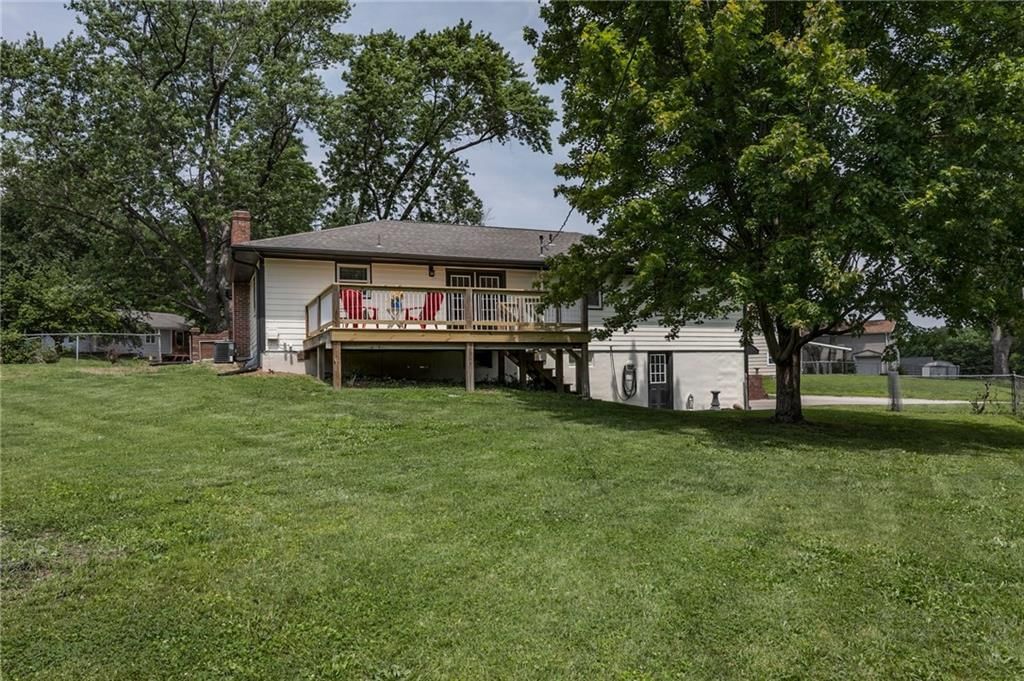 4521 Sutton Court — photo 27