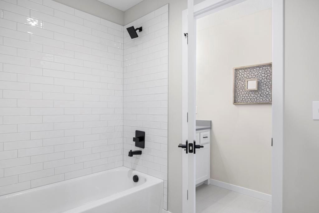 12207 W 184 Terrace — photo 40