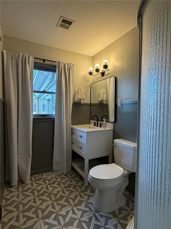 411 S Hillcrest Drive — photo 22