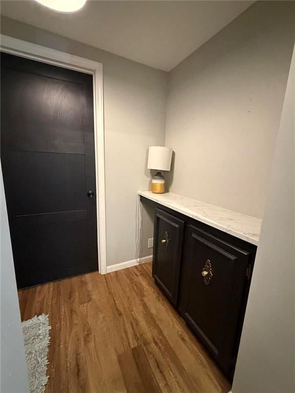 411 S Hillcrest Drive — photo 29