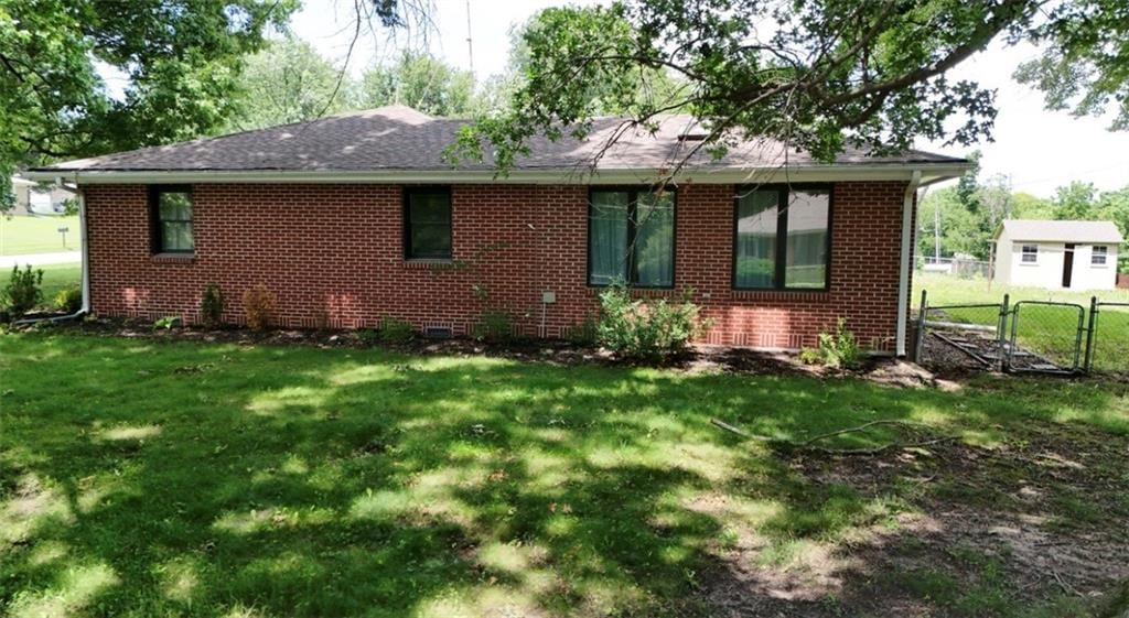 411 S Hillcrest Drive — photo 61