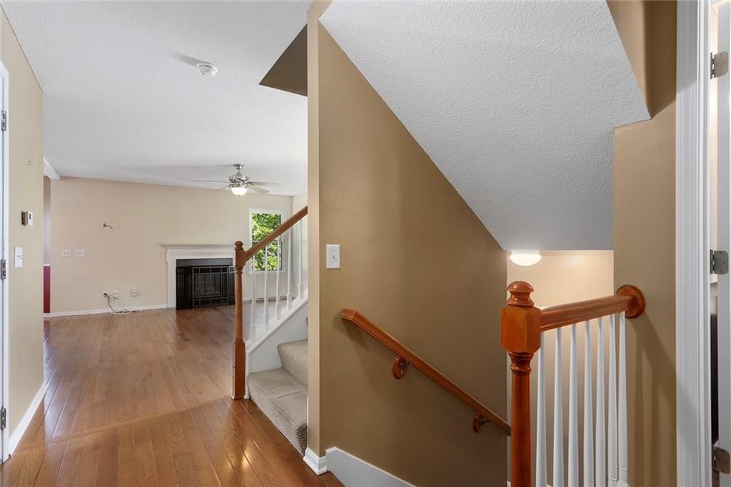 9826 N Home Avenue — photo 6