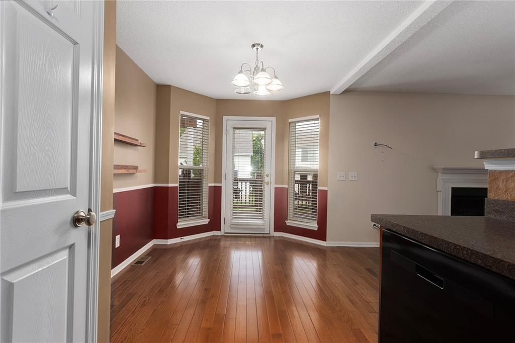 9826 N Home Avenue — photo 15