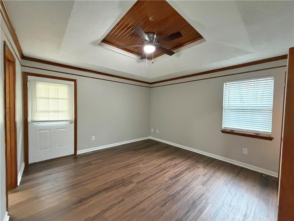 1304 Huntington Circle — photo 19