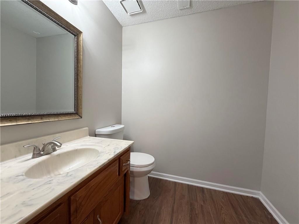 1304 Huntington Circle — photo 27