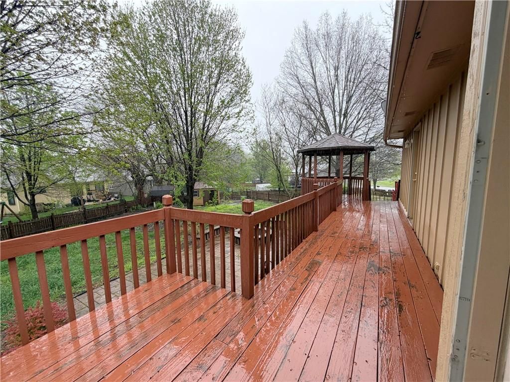 1304 Huntington Circle — photo 31