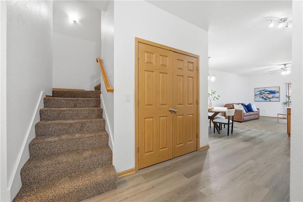 3320 N 103rd Place — photo 3