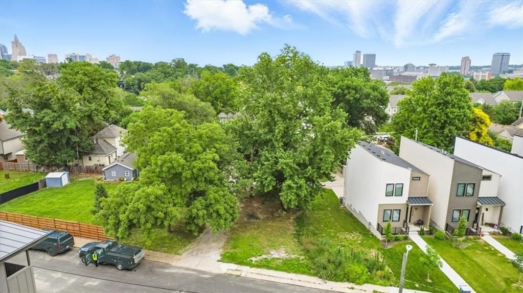 1817 Mercier Street — photo 3