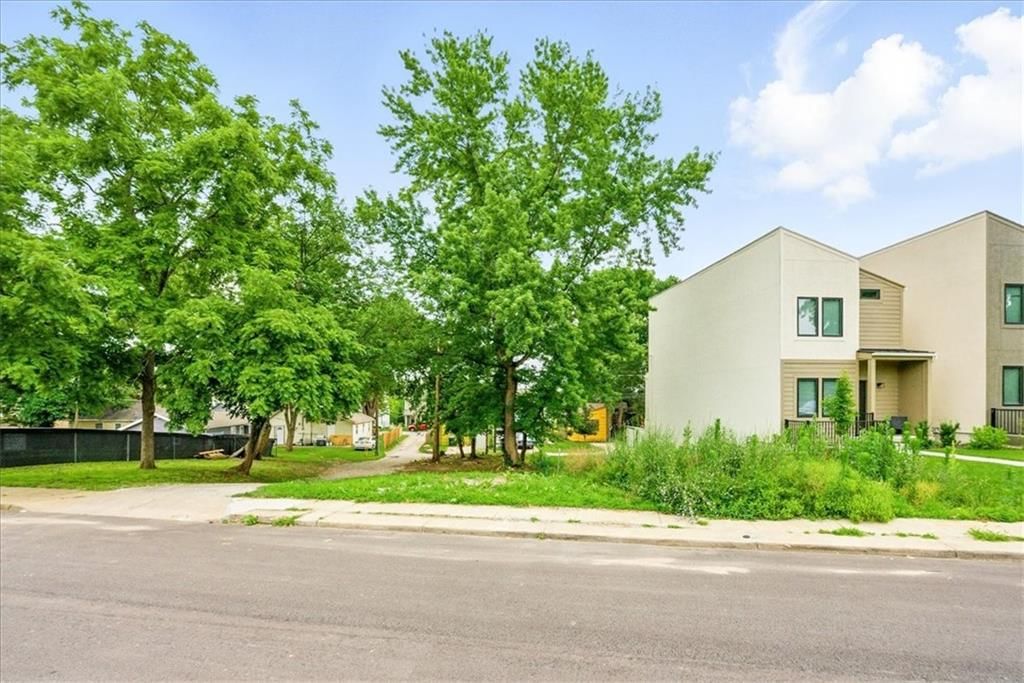 1817 Mercier Street — photo 7