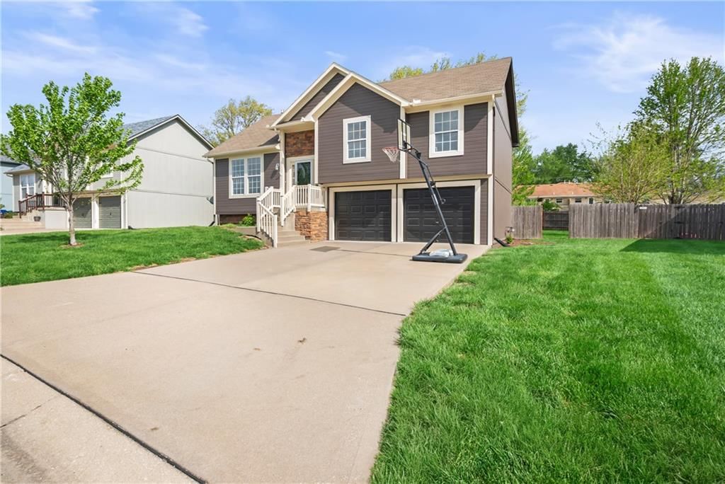 930 NW Scenic Drive — photo 4