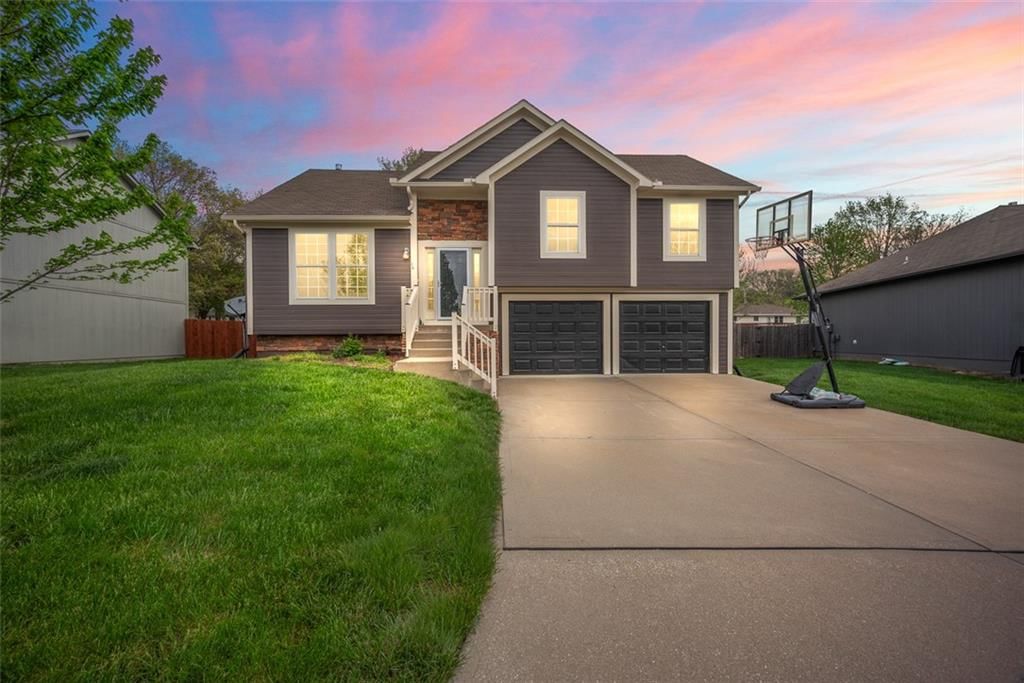 930 NW Scenic Drive — photo 34