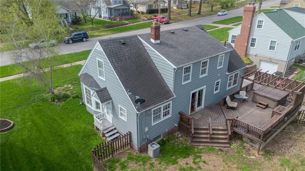 2845 Mitchell Avenue — photo 3
