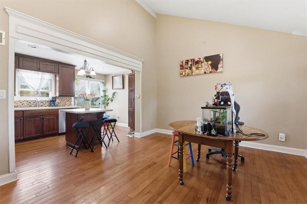 288 NE Bayview Drive — photo 7