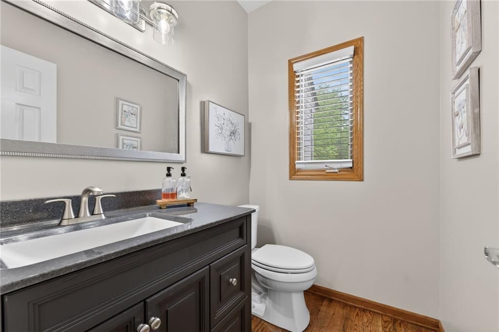 905 Florence Avenue — photo 21