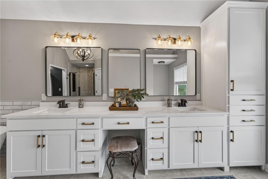 905 Florence Avenue — photo 28