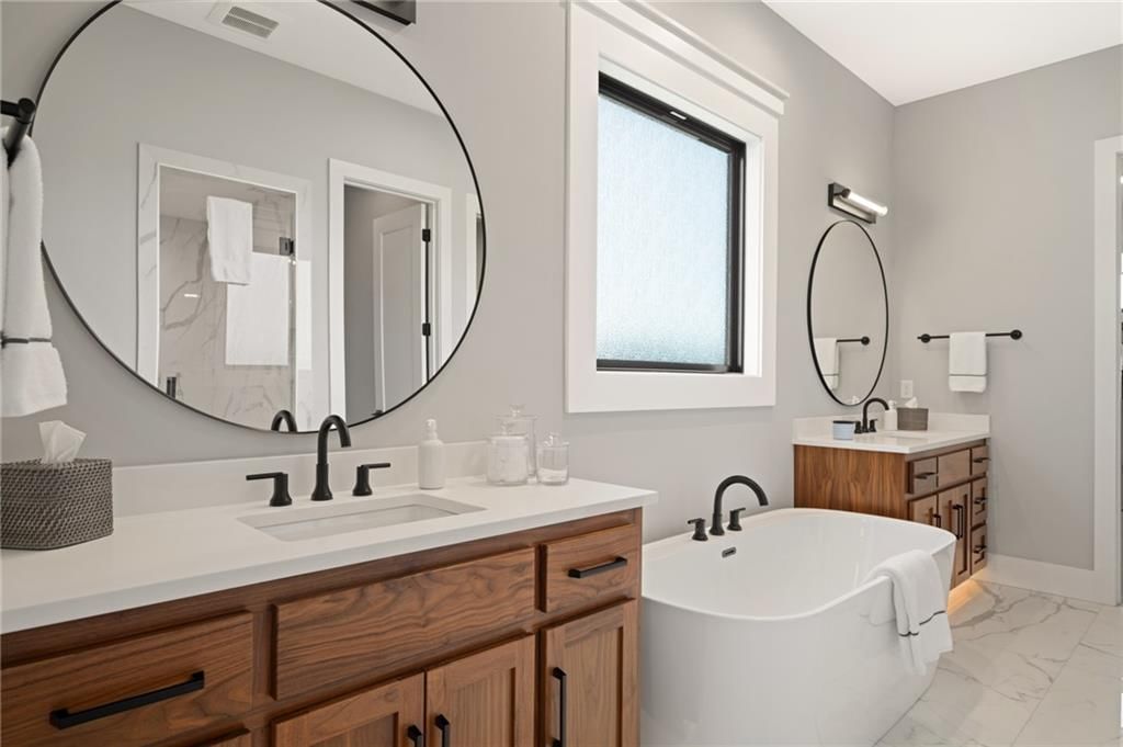 12402 W 170th Terrace — photo 31