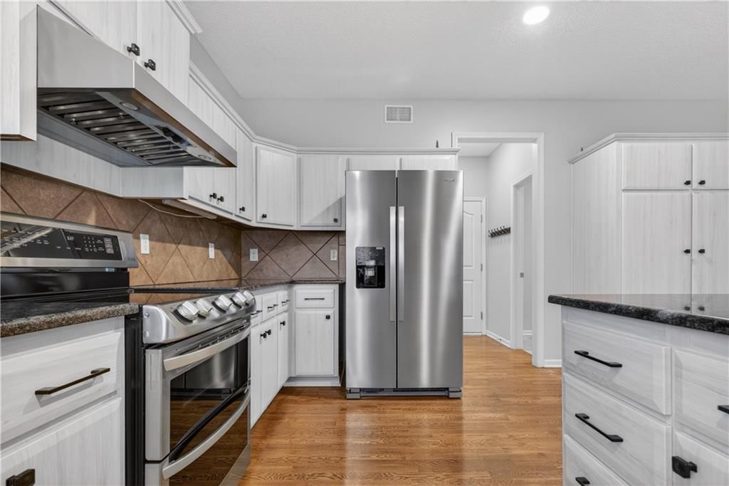 16212 S Bradley Drive — photo 14
