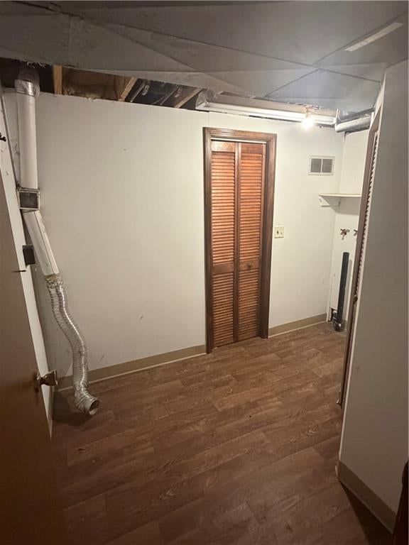 Photo 10 of 22 - 2607 NW Powderhorn Drive, Kansas City, MO 64154