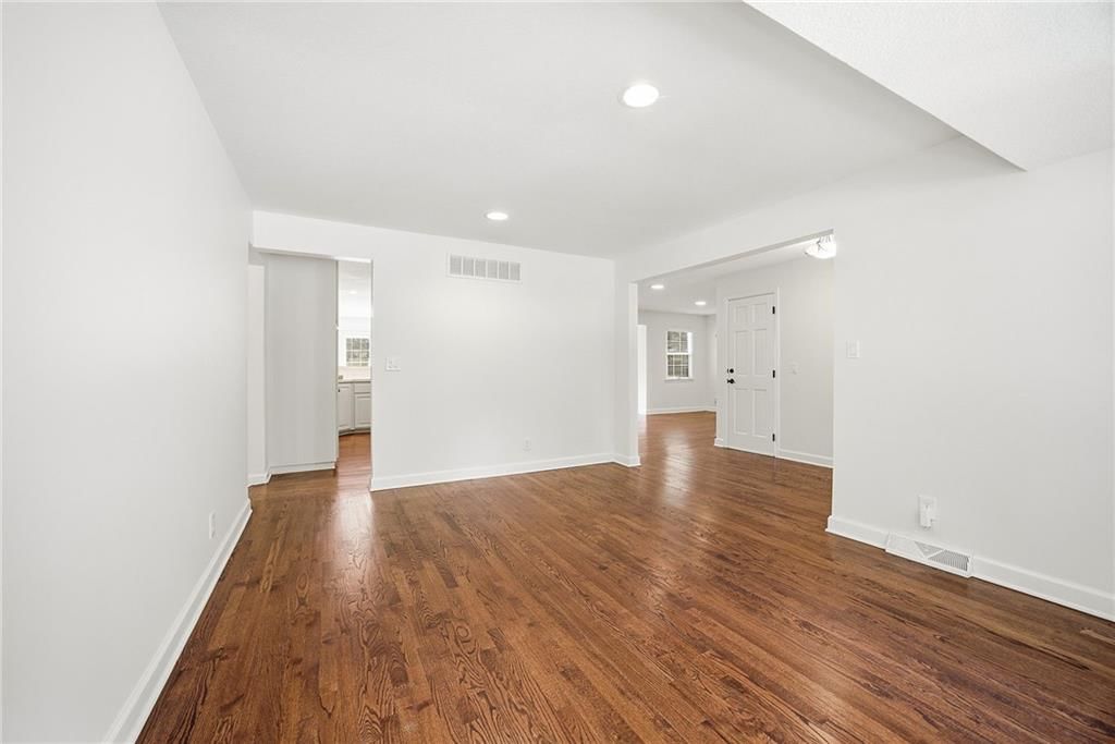 9348 Hardy Drive — photo 8