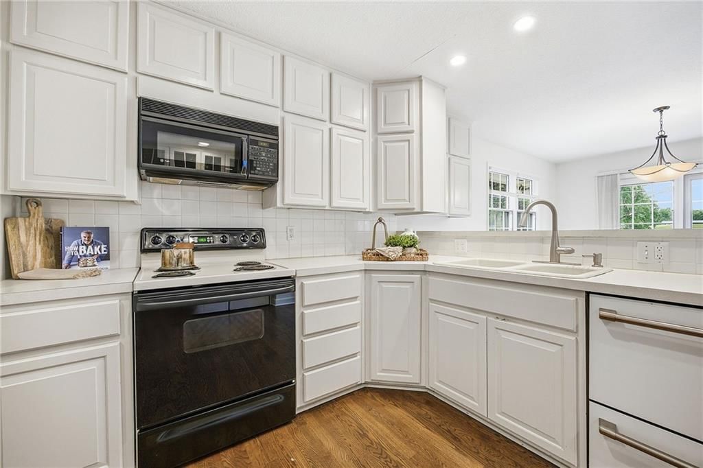 9348 Hardy Drive — photo 18