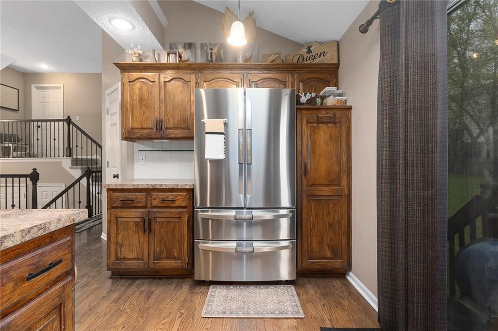1550 Dover Court — photo 9