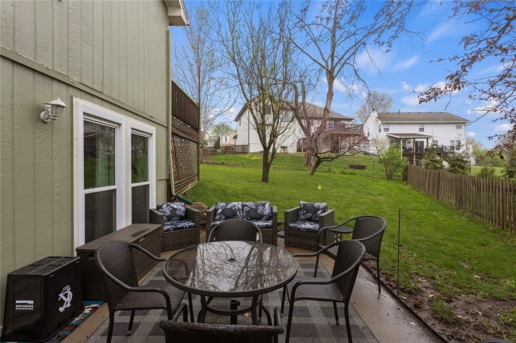 1550 Dover Court — photo 30
