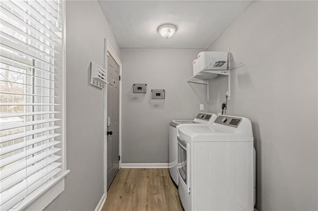 1845 Oakland Avenue — photo 27