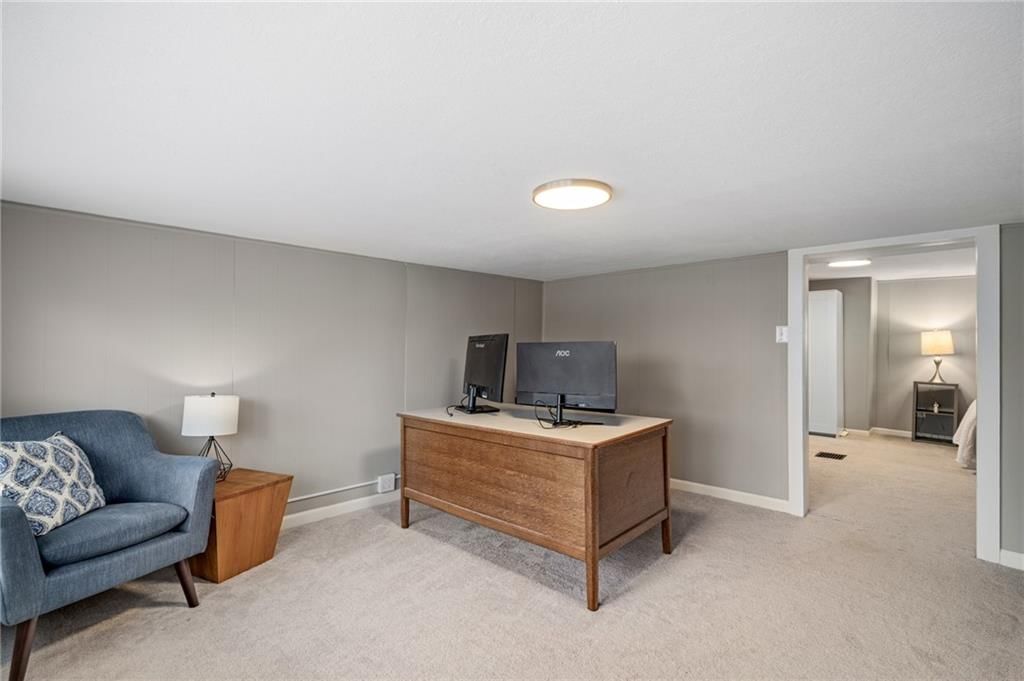 1845 Oakland Avenue — photo 47