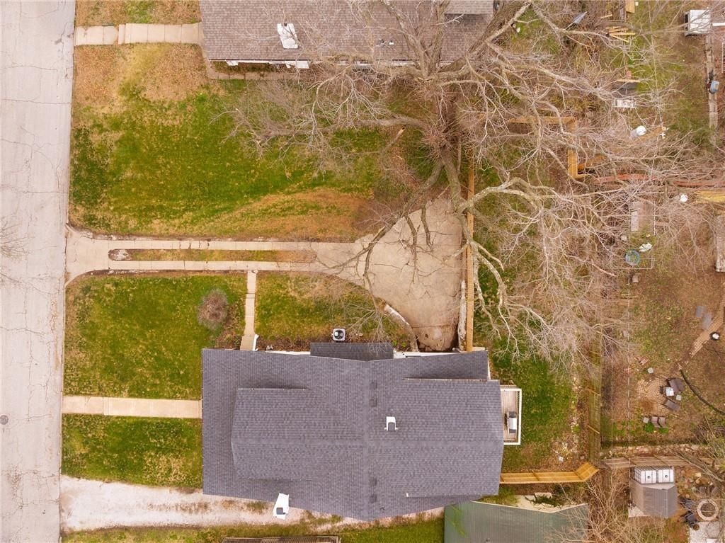 1845 Oakland Avenue — photo 58