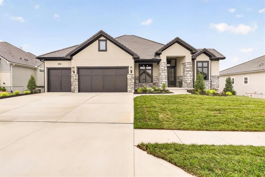 7016 N Beaman Avenue — photo 47