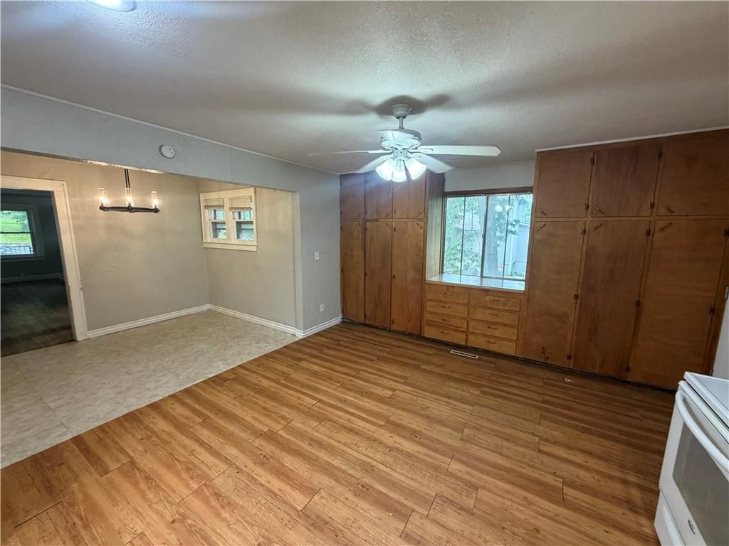 918 S Liberty Street — photo 11