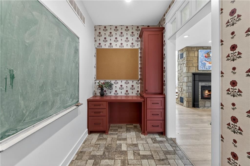 17270 Stillwell Road — photo 35