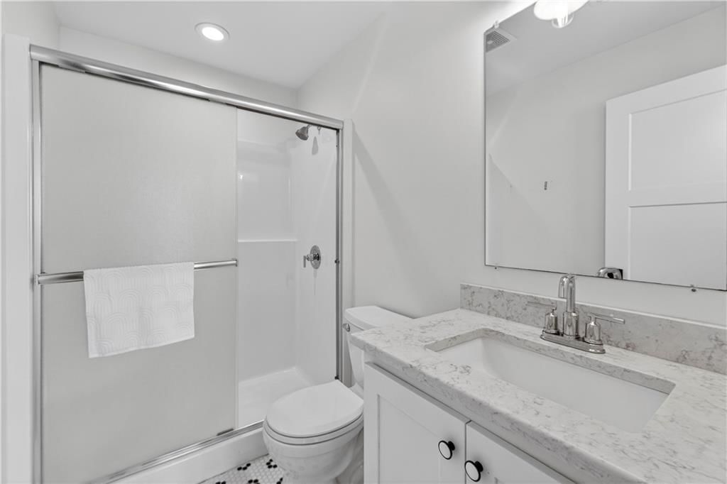 17270 Stillwell Road — photo 45