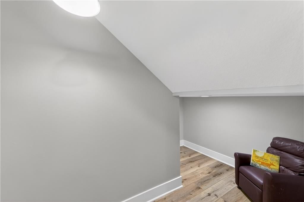 17270 Stillwell Road — photo 59