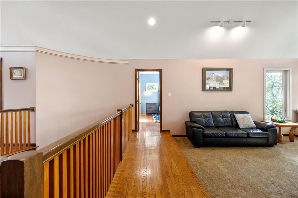 7206 Larson Avenue — photo 18