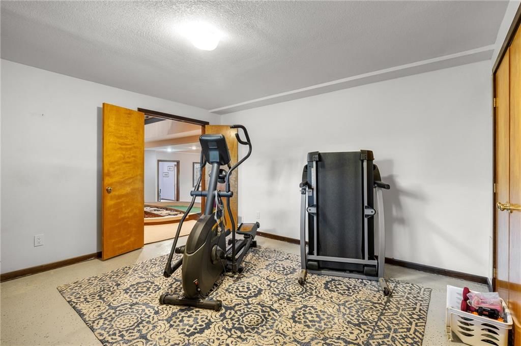 7206 Larson Avenue — photo 41