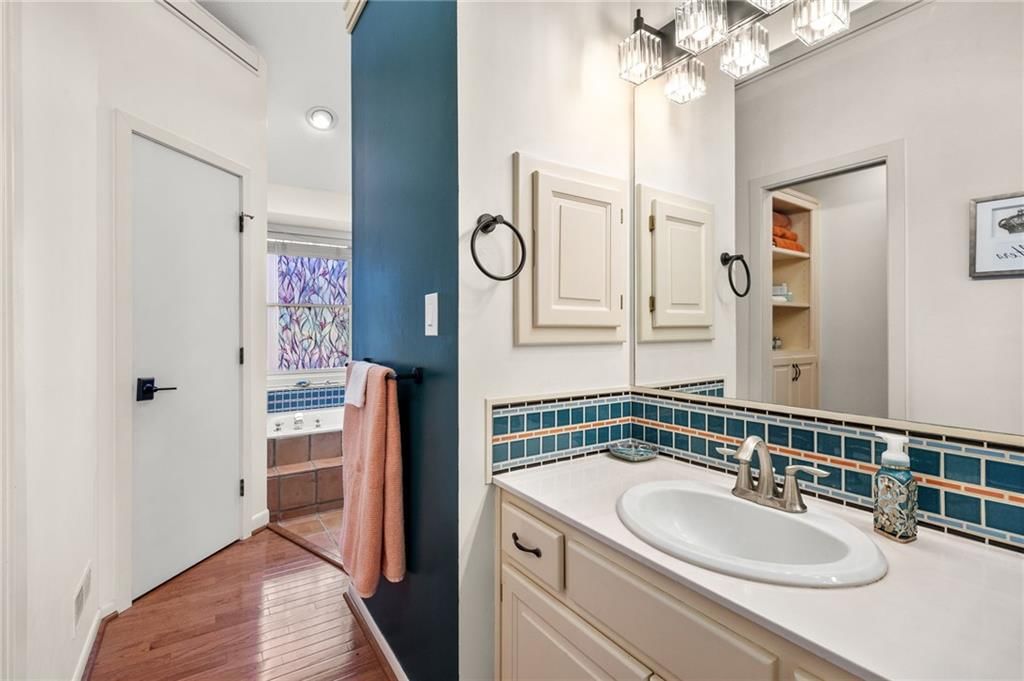 7206 Larson Avenue — photo 62