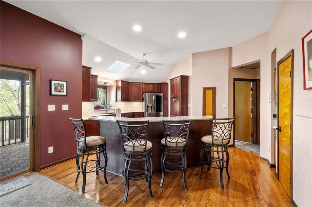 7206 Larson Avenue — photo 67