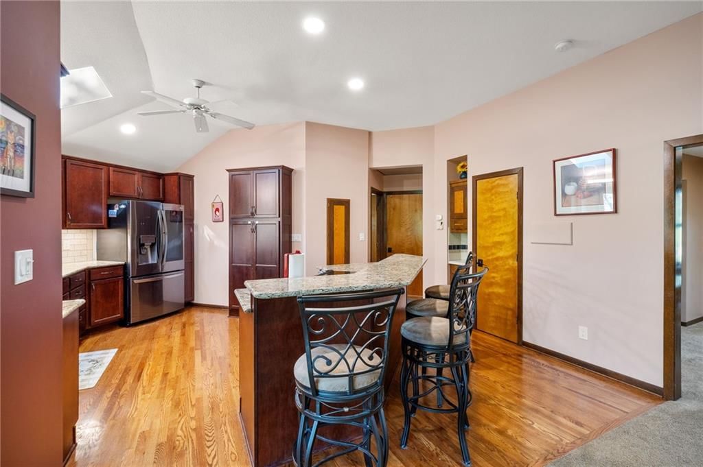7206 Larson Avenue — photo 68