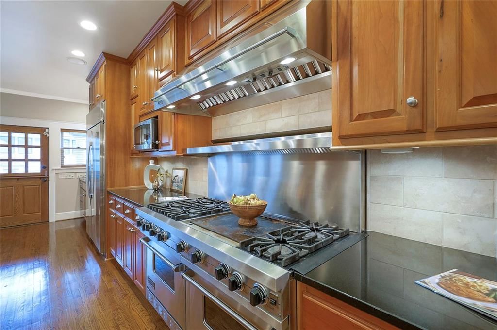 801 W 56th Street — photo 14