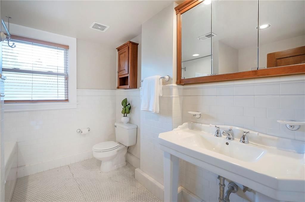 801 W 56th Street — photo 20